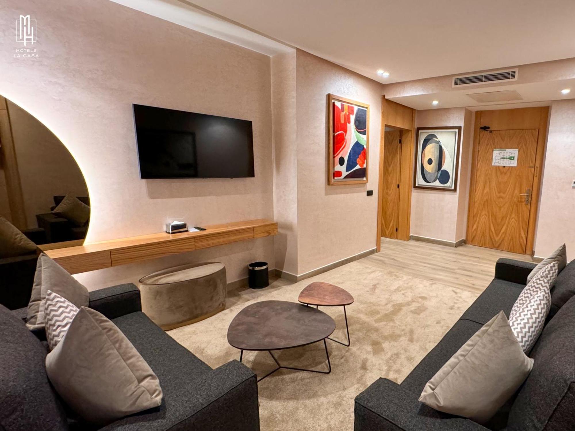 Mh Hotel La Casa Al-Ujun Zewnętrze zdjęcie